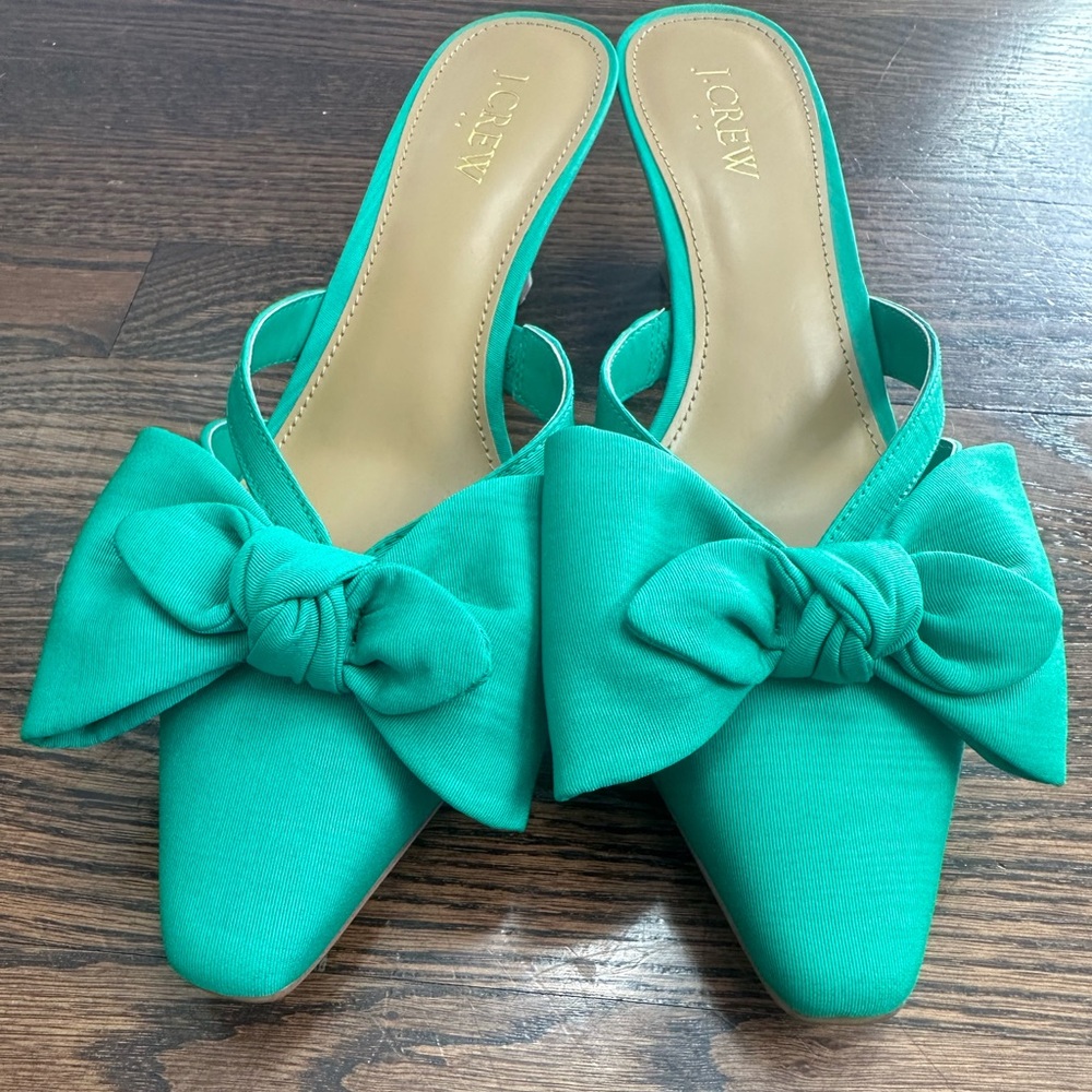 J. Crew Vibrant Green satin Bow Heels- slingback